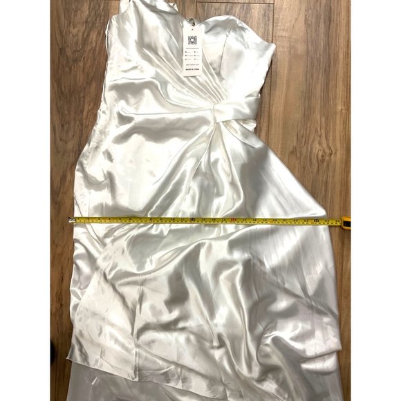 NWT Lavetir White One Shoulder Bridesmaid Wedding Dress Small - Picture 10 of 15